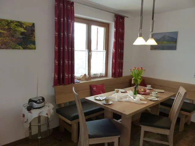 Allgaeuer-landhaus-stocker Appartement Hopferau