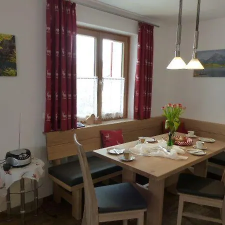 Allgaeuer-landhaus-stocker Apartment Hopferau